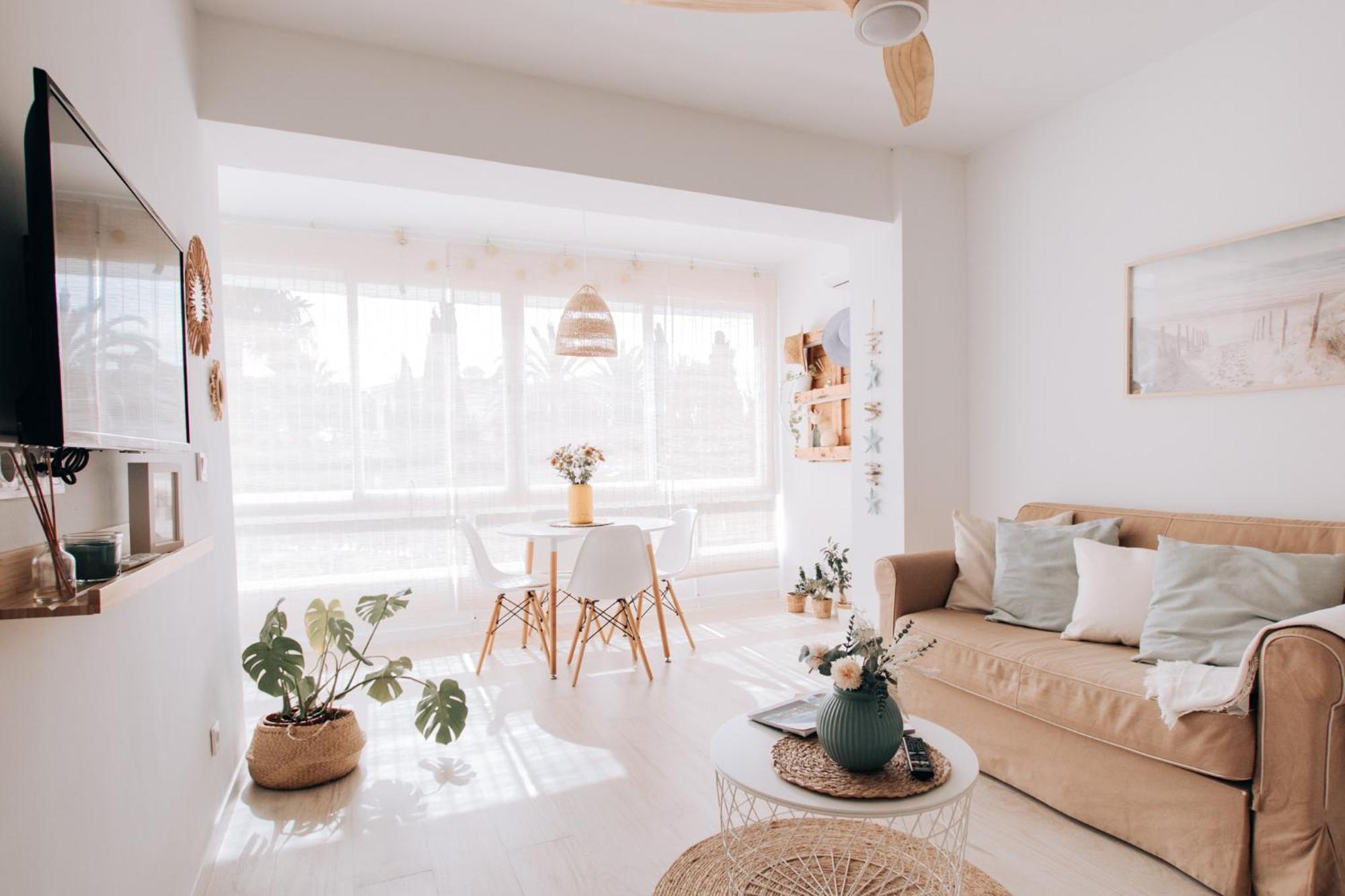 A Estrenar: Piso De Diseño Al Lado Del Mar, Marbella