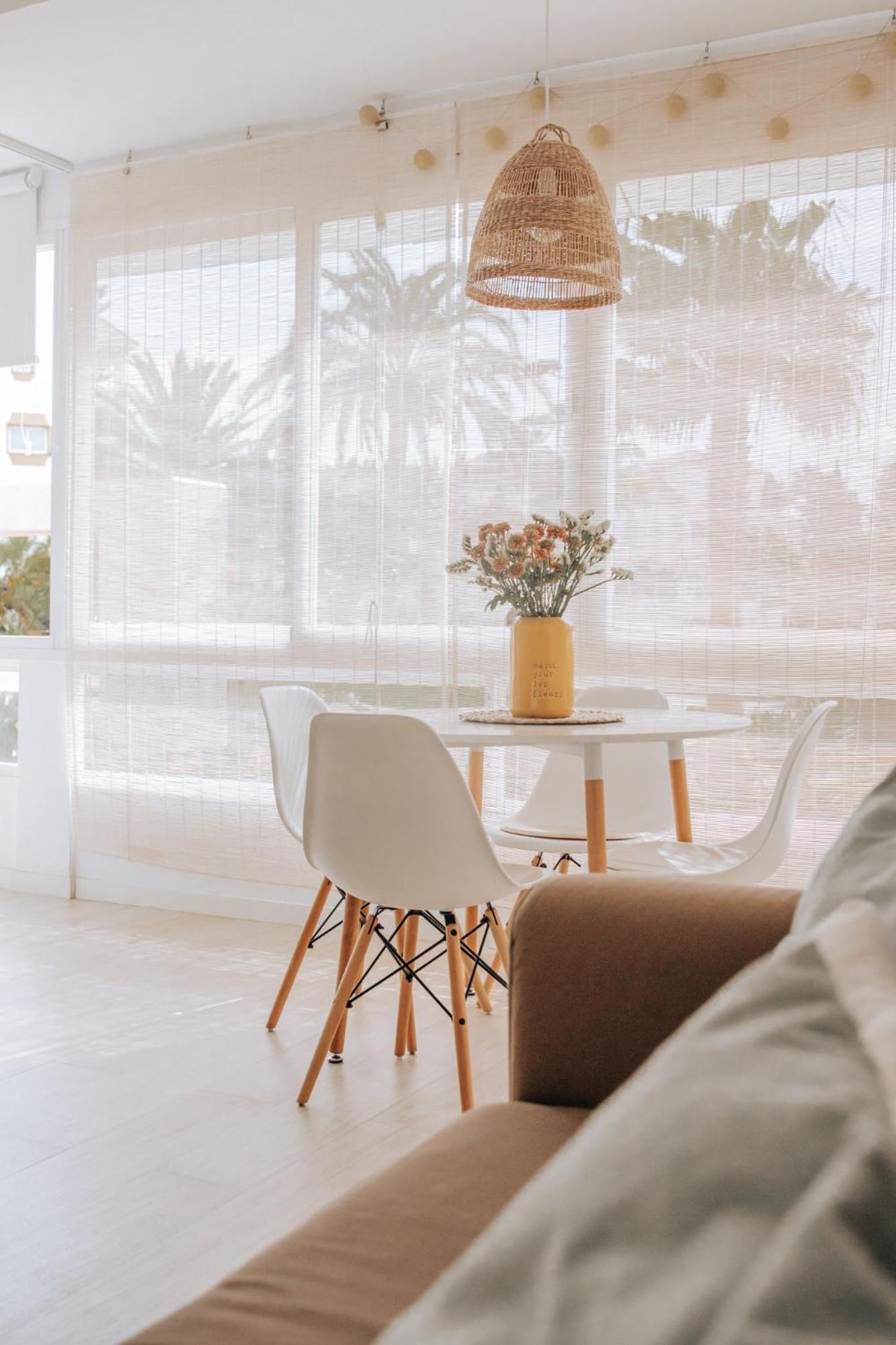 Apartamento A Estrenar: Piso De Diseño Al Lado Del Mar, Marbella