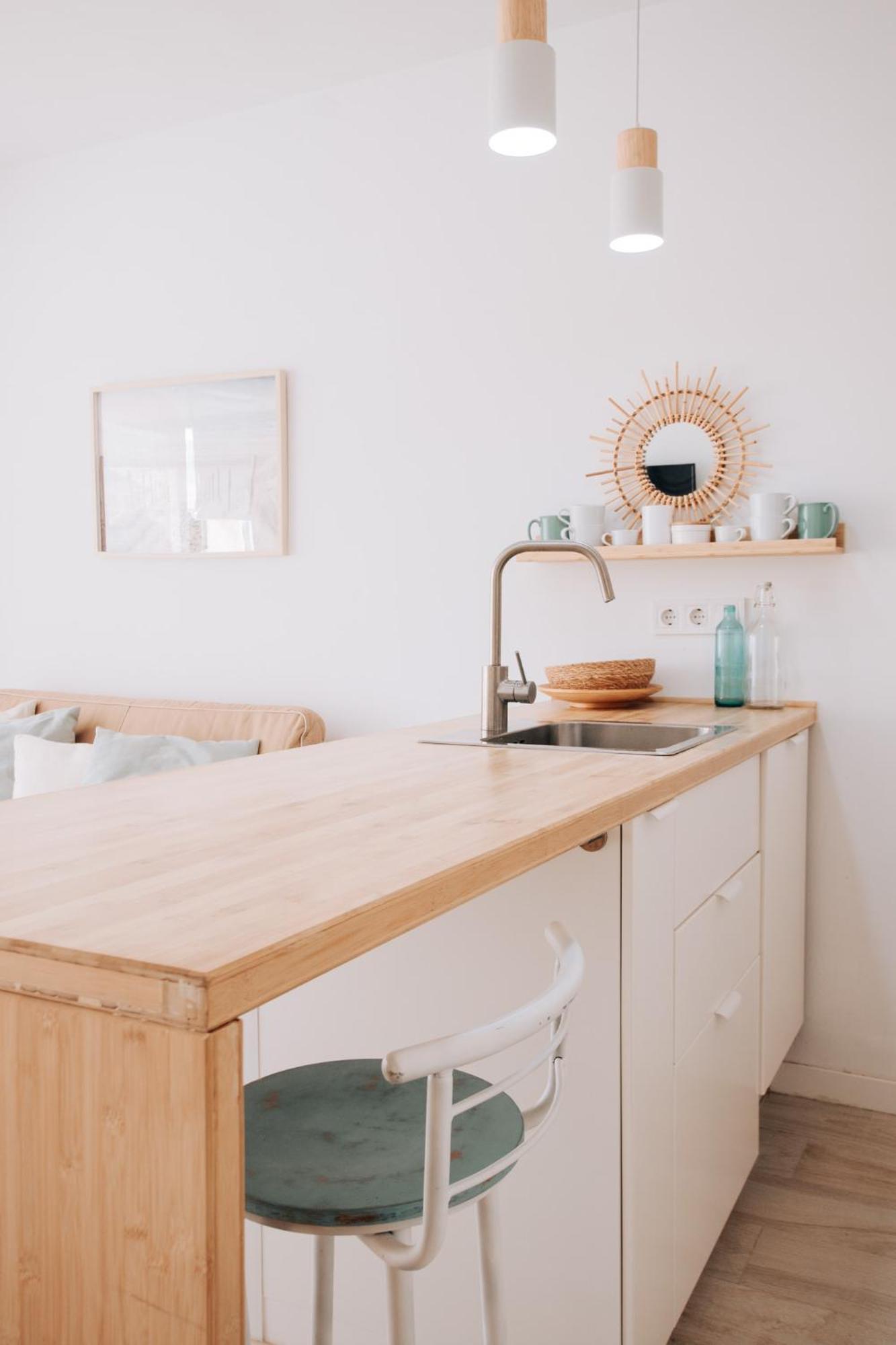 Apartamento A Estrenar: Piso De Diseño Al Lado Del Mar, Marbella
